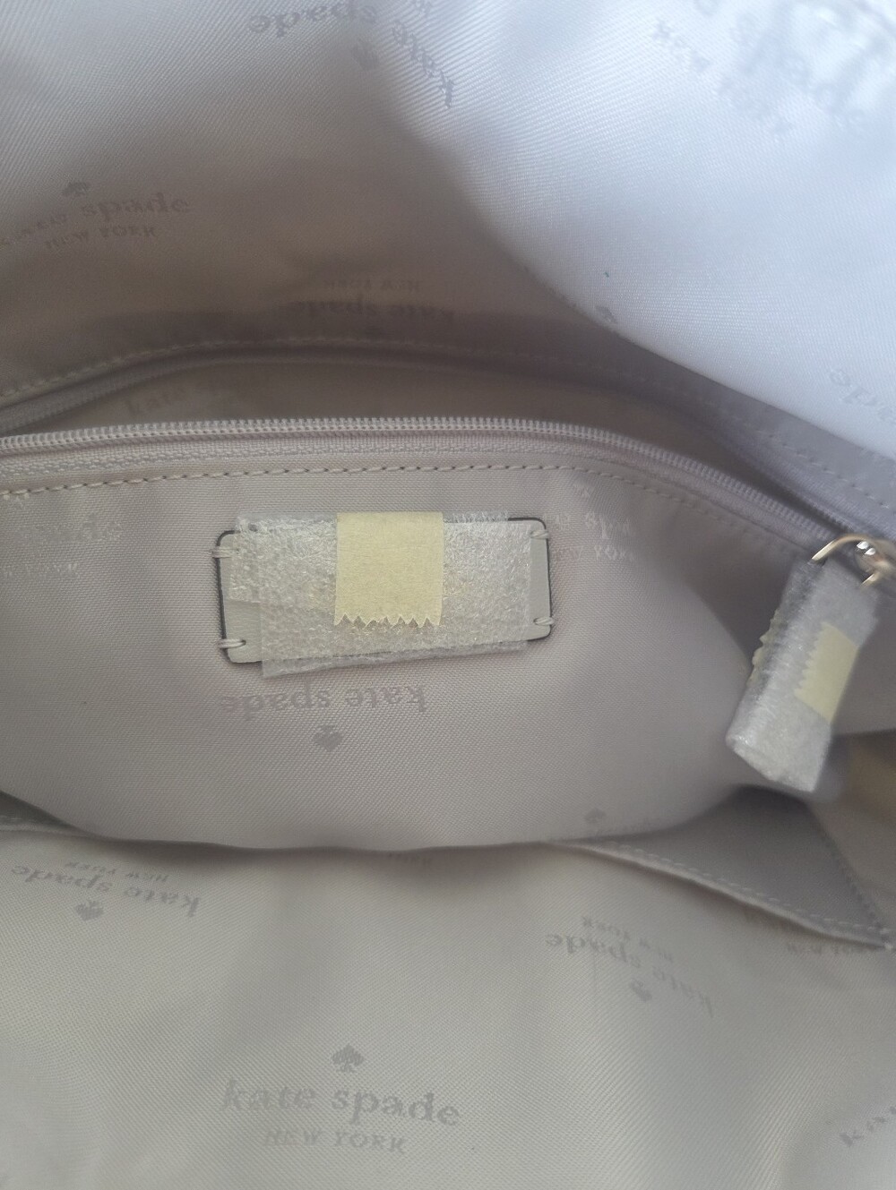 Kate Spade Chelsea Nylon Duffle Bag in Platinum Gray - Picture 4 of 5